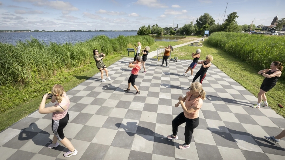 Foto gemaakt tijdens een Danz-les aan de Braassem